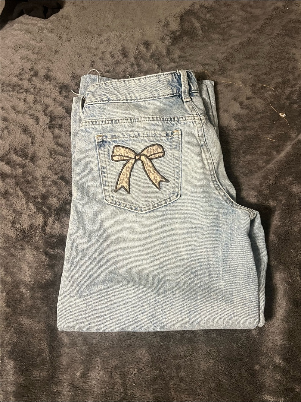Aeropostale Light Wash Jeans with Bow Pocket